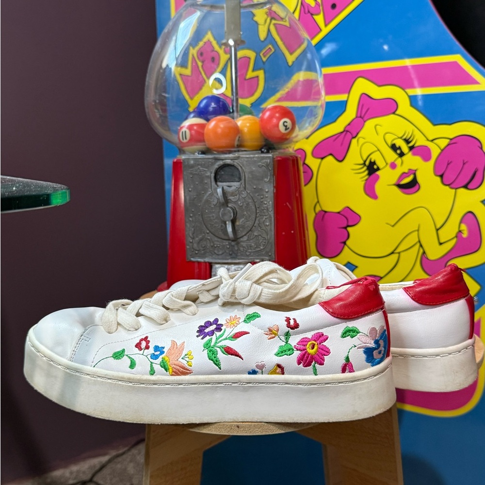 Forever 21 Floral Sneaker